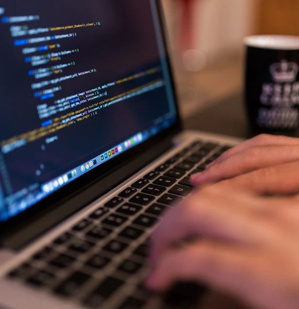 Desenvolvimento de sistemas em notebook